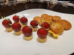 -江上荟·创意中国菜(绿地缤纷城店)