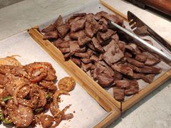 -绿岛港轩海鲜烤肉涮锅自助餐厅