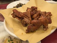 -侬佳蒸菜馆(听潮店)