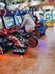 -菲菲羊乐园(临平银泰城店)