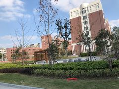 -上海市曹杨第二中学