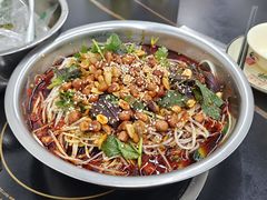 -周良天山牛杂城(天山路总店)