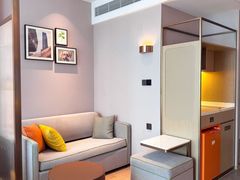 -广州花都融创文旅城希尔顿惠庭酒店