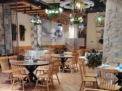 -香山湖家家宴(中山陵店)