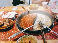 -赵美丽·重庆社区火锅·直营店(火车东站·中豪国际店)