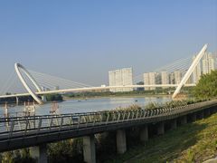 -南京眼步行桥