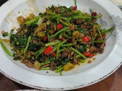 -湖南人家湘菜馆(镇江路店)