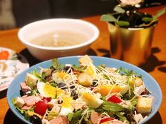 -JINNS锦时 steak&pizza(浸信会礼拜堂旧址店)
