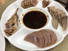 -杨记小骨头羊杂馆(南五马路店)