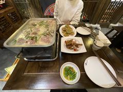 -聚汇三少·龙虾·中餐厅(莫邪路新天地店)