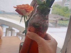 -Mark&Mars Restaurant