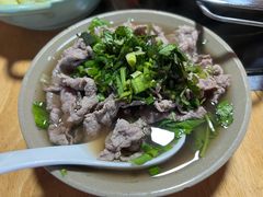 -大众跷脚牛肉馆·非遗传承单位(峨眉山店)