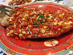 首创酥脆油浸鱼-南昌大饭店·非遗南昌菜(万寿宫店)