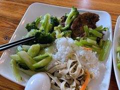 -阿育王寺素斋馆