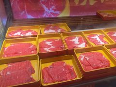 -四囍码头海鲜烧烤自助火锅(外滩南京东路悦荟广场店)