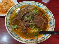 -金杨拉面王小吃面馆·牛三宝面·红烧牛肉粉
