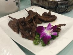 鹌鹑-雅和睿景·商务宴·风味土窑鸡(花博汇店)