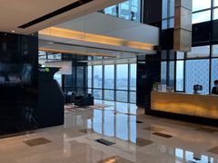 -上海龙之梦万丽酒店