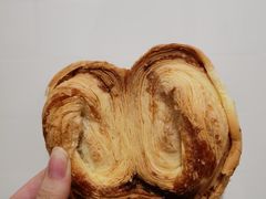 大蝴蝶-国际饭店·帆声西饼屋(黄河路店)