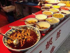 自助取餐区-八一好吃街·高品美食广场