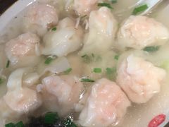 虾肉小馄饨-鑫震源·苏式大虾生煎(方洲店)