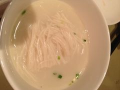 鱼汤小刀面-桂花楼淮扬中餐厅(浦东香格里拉店)