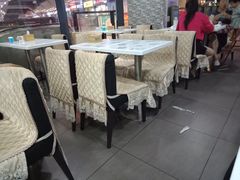 露天位-多呗辣麻辣香锅(万达广场店)