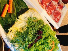 -老牌坊云南鱼豆花火锅(哈西万达店)