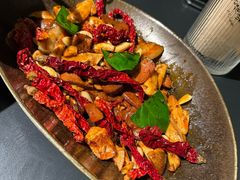 -Ameigo梅果·云贵川bistro(长宁来福士店)