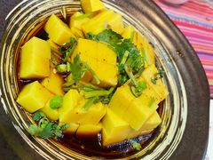 -香巴拉云南餐厅(华莱坞店)