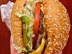 -The Habit Burger Grill 哈比特汉堡(复兴soho店)