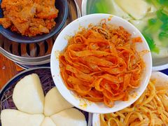 -王菊美食街