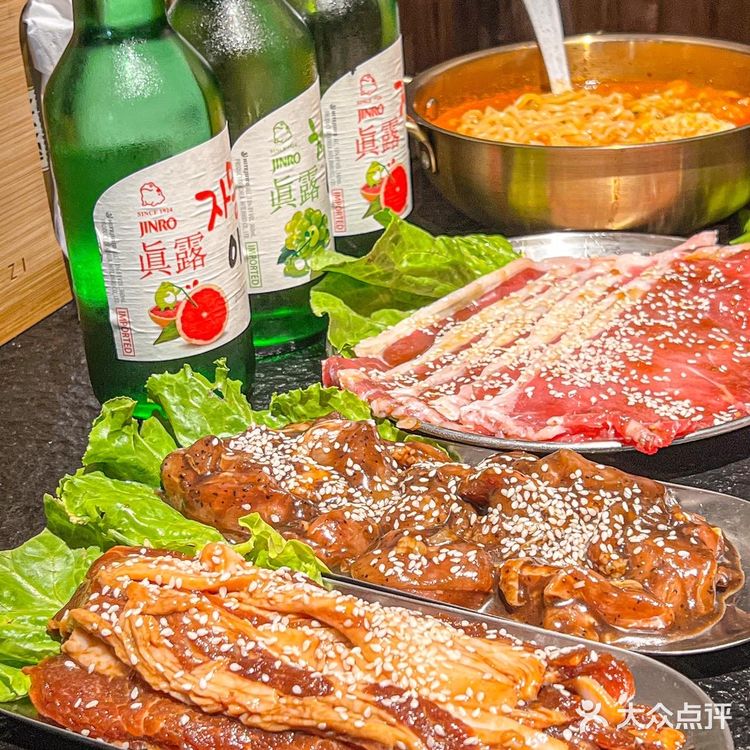 南京巷子美食|超正宗的炭火烤肉🥩