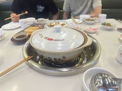 -土连锅·现熬养生汤锅(梁家巷店)