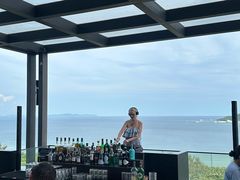 -瑰丽酒店·海吧·天际下午茶·现场DJ·天台酒吧
