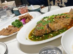 -梅利汴京烤鸭•开封豫菜地标店(东大街店)