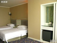 雪柜-成都绿洲大酒店(春熙路太古里店)