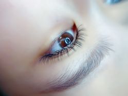 -沫儿·美甲美睫·半永久·皮肤管理