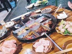-利姐牧牛匠老火锅(兰花店)