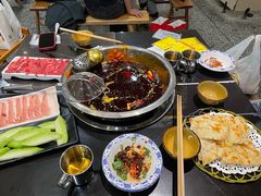 -重庆风光老灶火锅城(同德广场店)