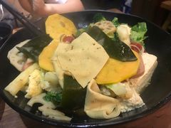 -万记麻辣烫国展总店