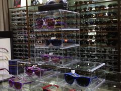 店内环境-目艮眼镜SHOWROOM(品牌集合店)