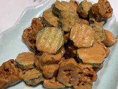 黄瓜油条-梅飞酒家(名辉豪庭店)