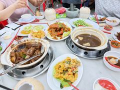 -新峰肉骨茶(总店)