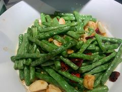 -费大厨辣椒炒肉(黄兴中心广场店)