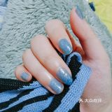 艾丽莎本莎|自己涂的美甲！