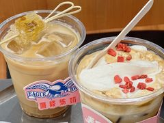 Bee的蜂巢拿铁-LilBee Coffee