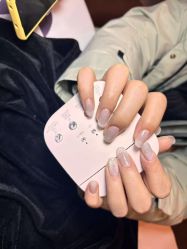 -WH日式美甲沙龙