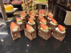 -亚龙湾希尔顿自助餐厅·海鲜·烧烤·沙滩BBQ·现场乐队