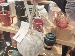 -星巴克臻选(北京银泰店)